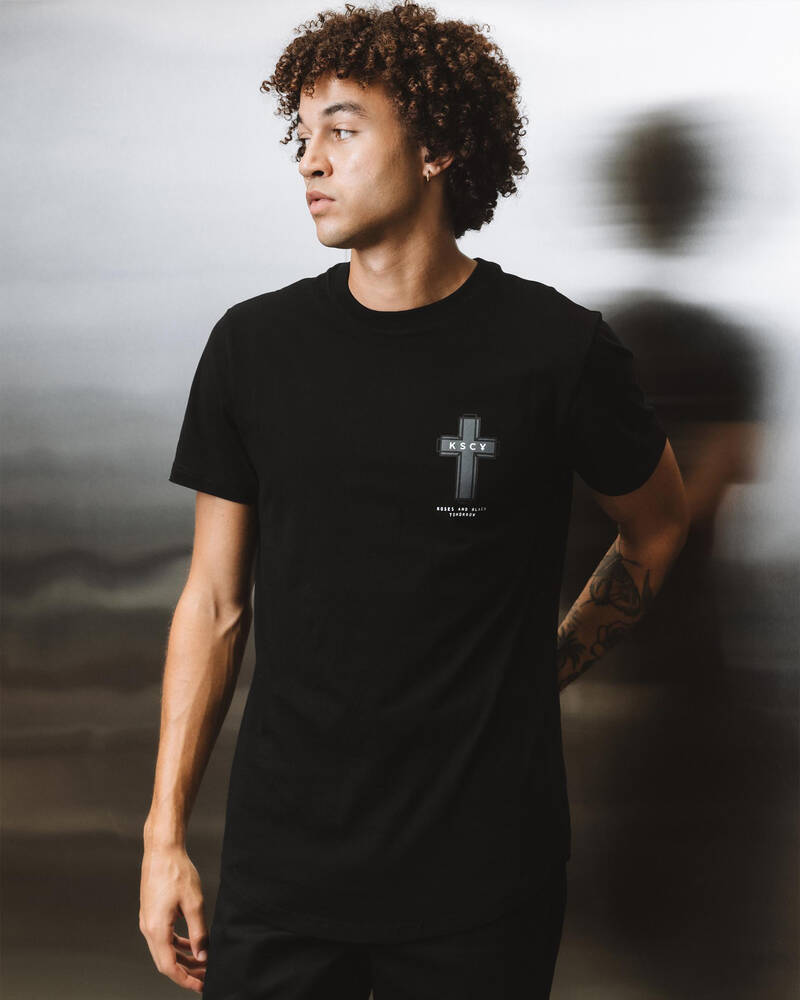 Kiss Chacey Judgement Dual Curved T-Shirt for Mens