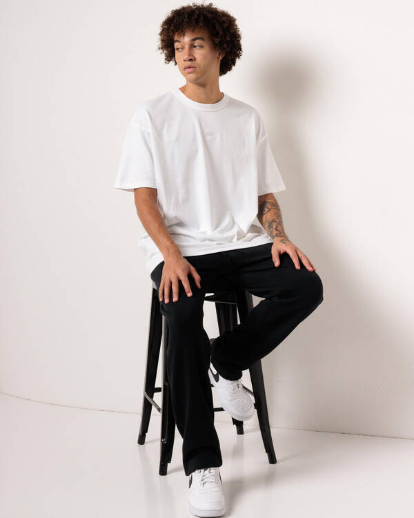 Nike Loose Premium Essential T-Shirt for Mens