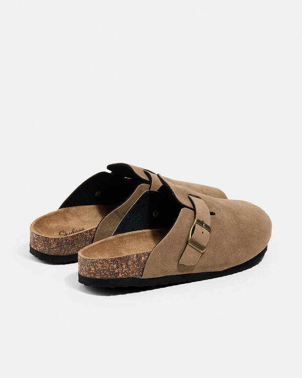 Skylark Boys' Cortina Clogs for Mens