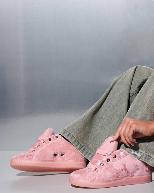 Womens Court Graffik Puff Shoes
