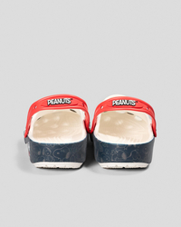 Crocs Kids' Peanuts Classic Clogs for Unisex image number null