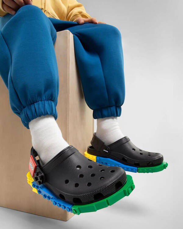 Crocs Classic 4LW System Clogs for Unisex