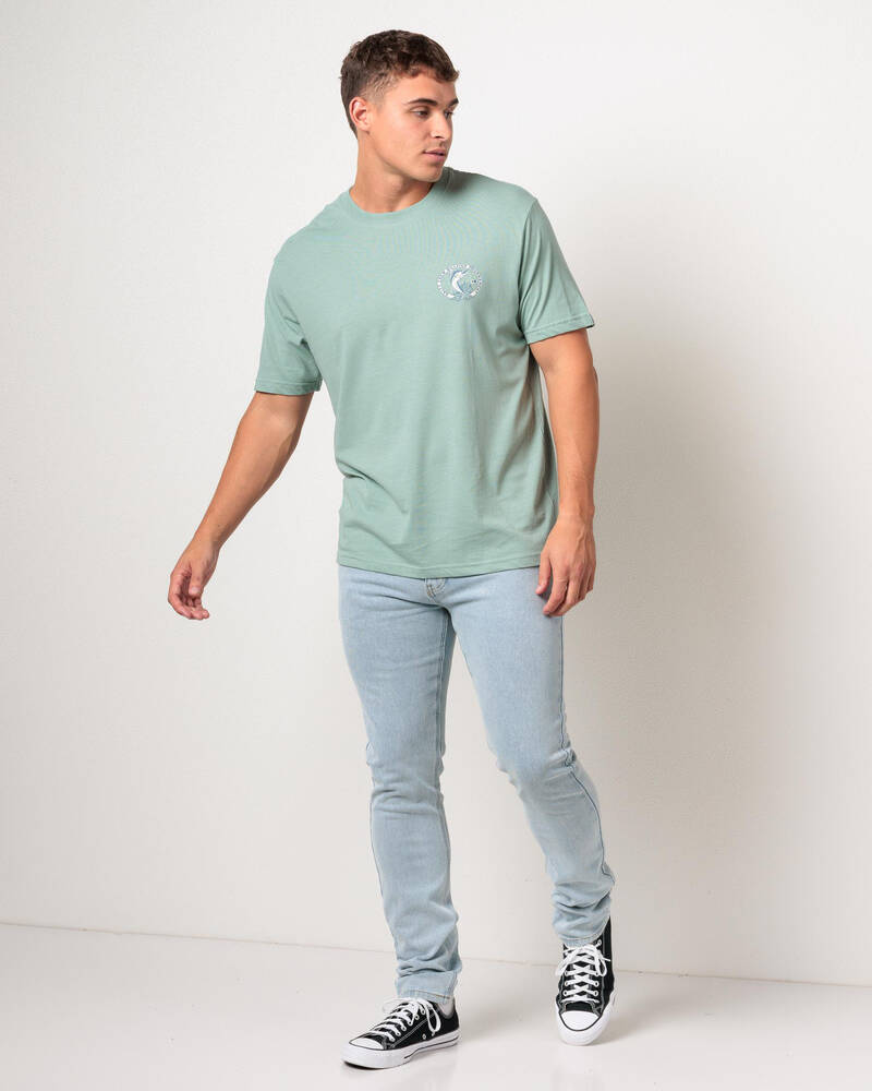 Salty Crew Shootout Premium T-Shirt for Mens