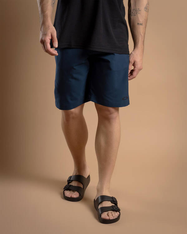 Baseline 21" Hybrid Walk Shorts