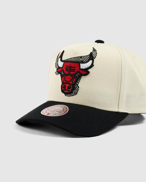 Mitchell & Ness Chicago Bulls Pro Pinch Cap for Mens