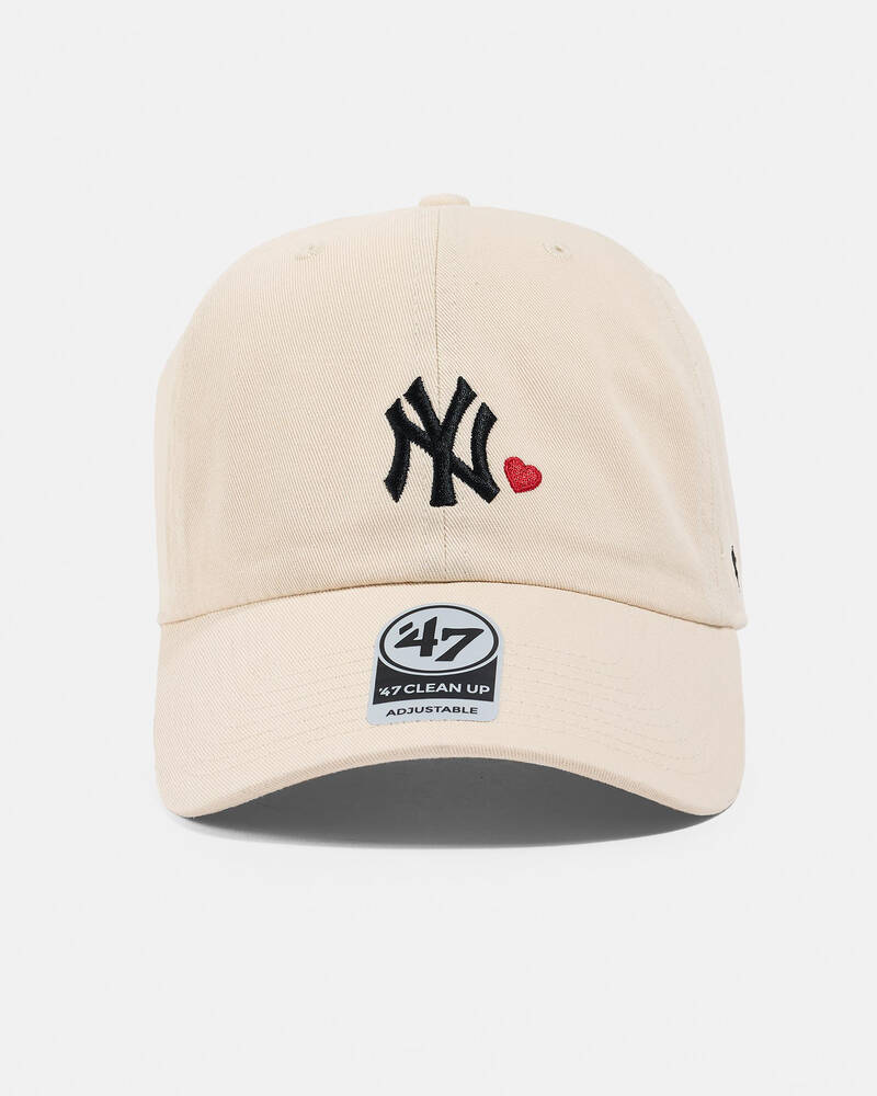 Forty Seven NY Hearts Clean Up Baserunner Cap for Womens