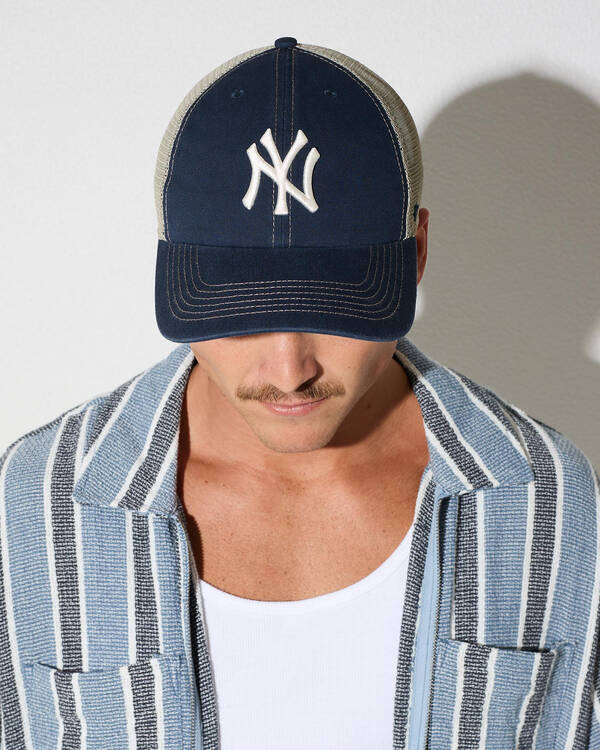 New York Yankees Well Worn Trawler Clean Up Trucker Cap