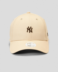 New Era NY Yankees Cap for Womens image number null