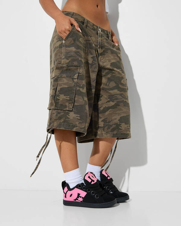 Womens Court Graffik Puff Shoes