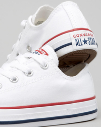 Converse Girls' Chuck Taylor Lo-Cut Shoes for Womens image number null