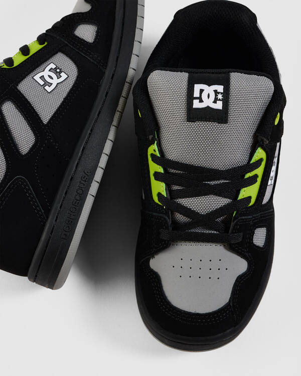 DC Shoes Junior Boys' Stag Shoes for Unisex