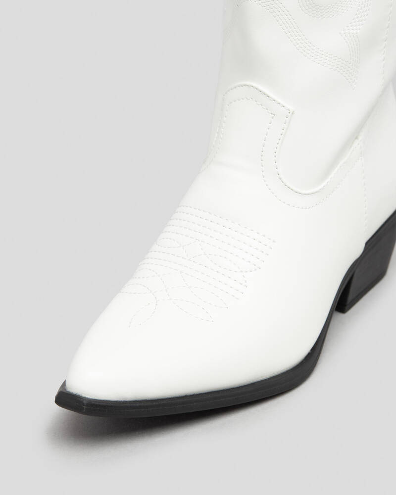 Shop Ava And Ever Dallas Boots In White Fast Shipping & Easy Returns