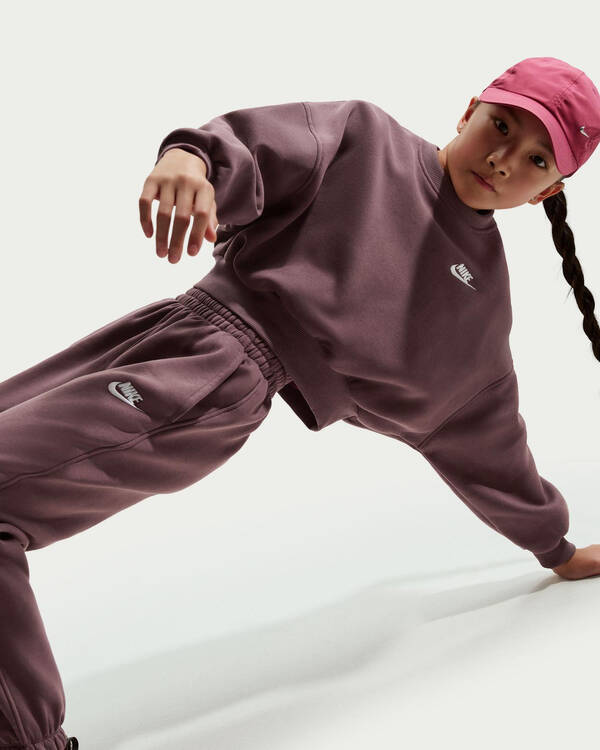 Nike Girls' Club Fleece Loose Track Pants for Womens