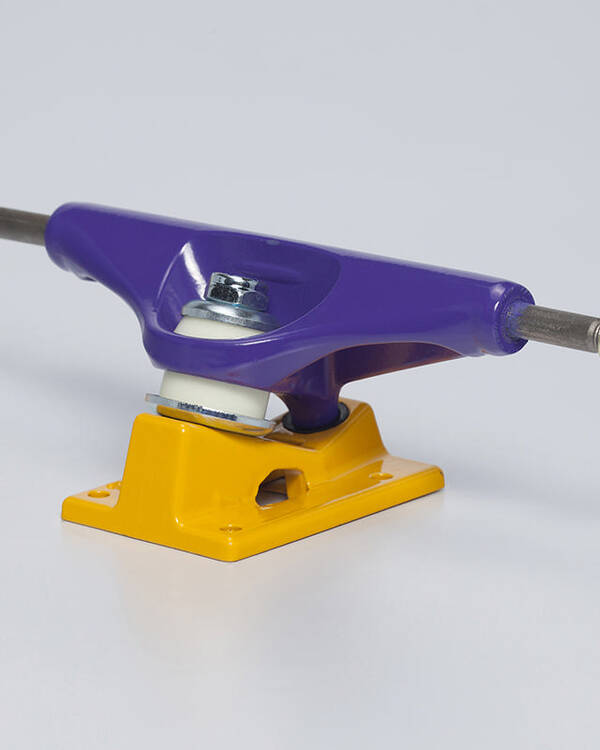 Venture Overlay Prp Truck for Unisex