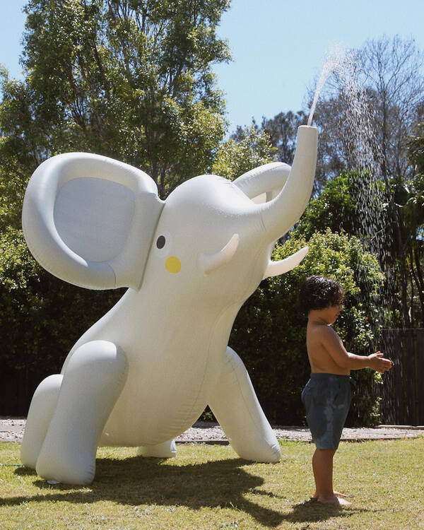 Sunnylife Eli The Elephant Giant Inflatable Sprinkler for Unisex