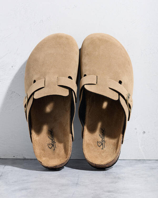 Skylark Boys' Cortina Clogs for Mens