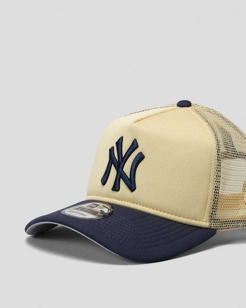 New Era New York Yankees 9Forty A-Frame Trucker Cap for Mens