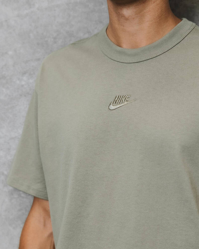 Nike Loose Premium Essential T-Shirt for Mens