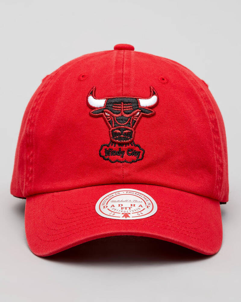 Mitchell & Ness Chicago Bulls Vintage Thread Stone Washed Strapback Dad Cap for Mens