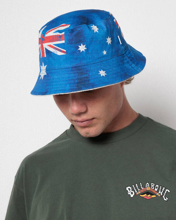 Banner Revo Bucket Hat