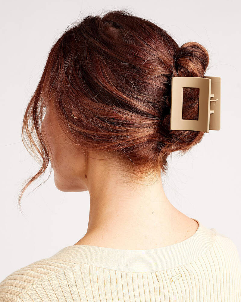 Karyn In LA Anya Hair Claw Clip for Womens