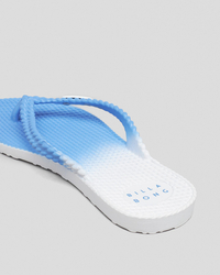 Billabong Kick Back Dip Dye Thongs for Womens image number null