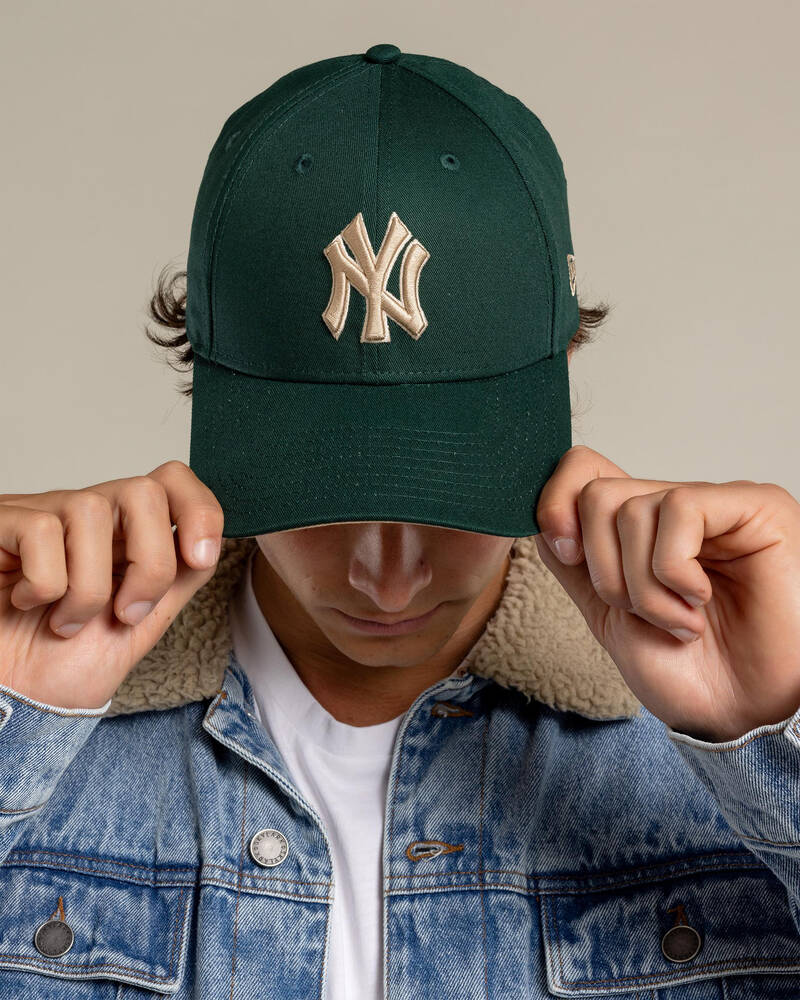 New Era New York Yankees 9Forty Snapback Cap for Mens