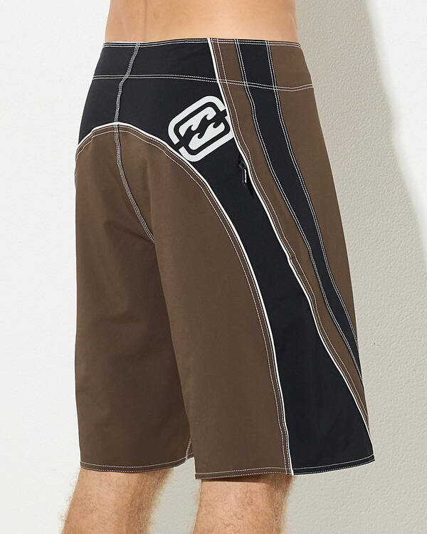 Billabong Fluid 2K Pro Board Shorts for Mens