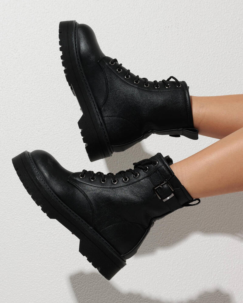 Jonnie Dakota Boots for Womens