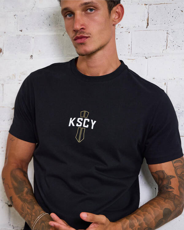 Kiss Chacey Delight Dual Curved T-Shirt for Mens