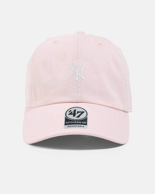 Forty Seven New York Yankees Gelato Clean Up Baserunner Cap for Womens