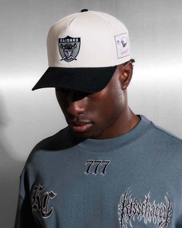 Las Vegas Raiders Pro Pinch Cap