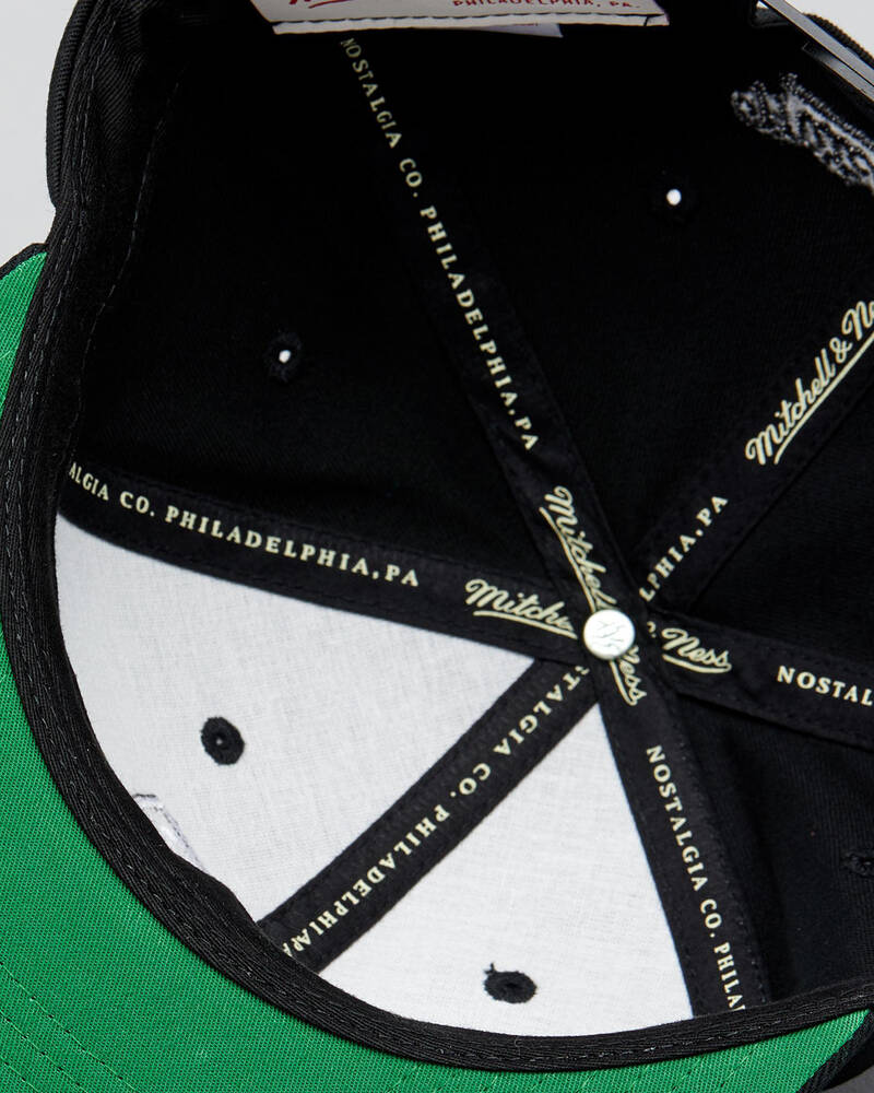 Mitchell & Ness Deadstock Throwback Cap for Mens