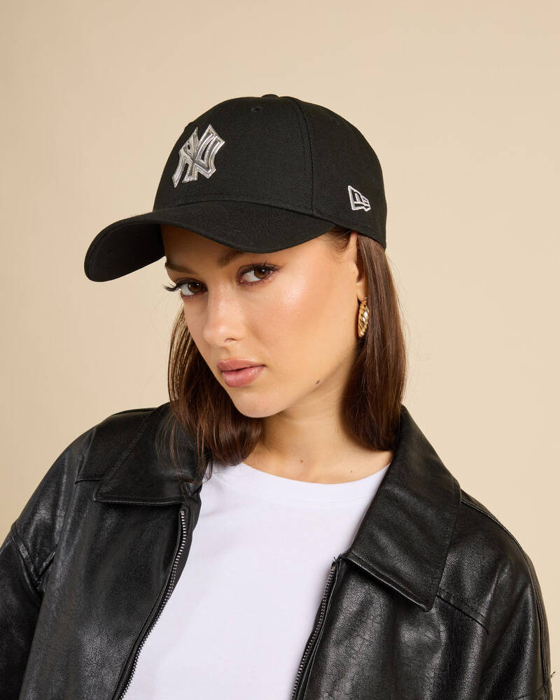 New Era NY Yankees Metal Logo Cap for Womens