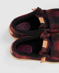 HEYDUDE Wally Cozy Plaid Shoes for Mens image number null