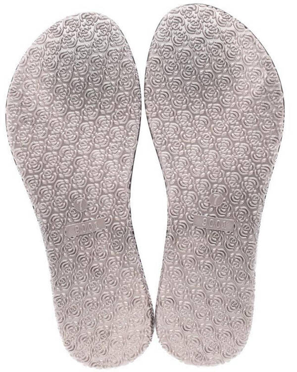 Flippin' Thongs