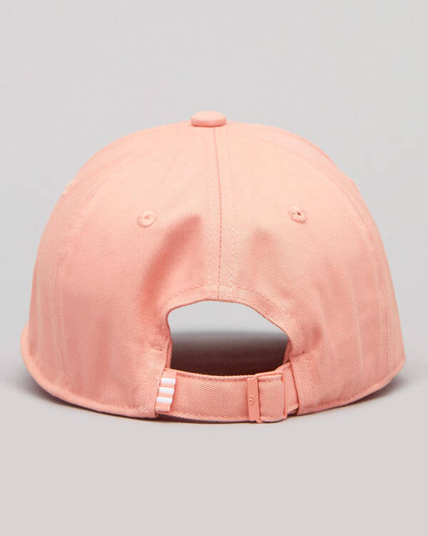 Trefoil Cap