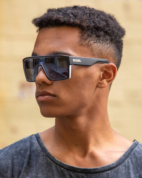 Command Polarised Sunglasses