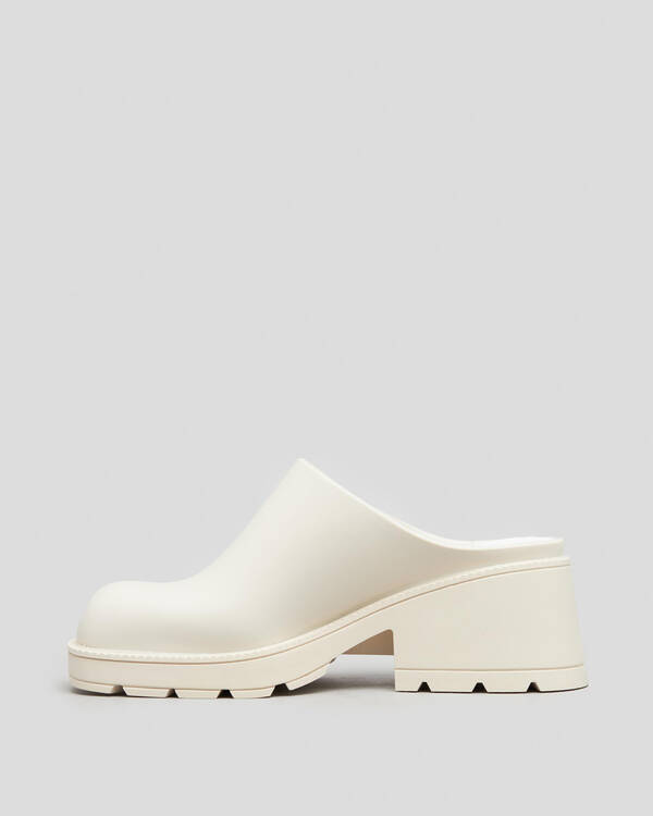Hattie Heels