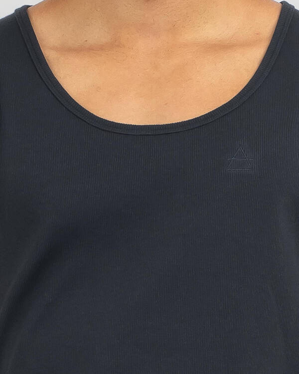 Crucial Ribbed Singlet