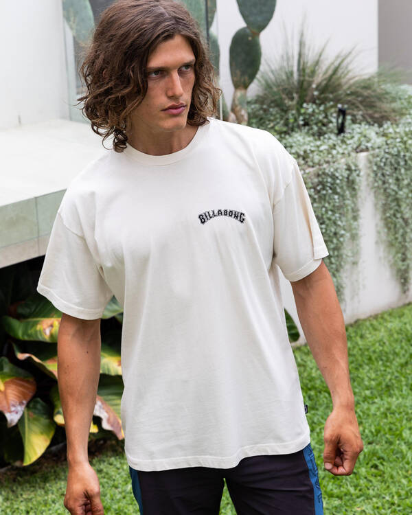 Arch Wave OG T-Shirt