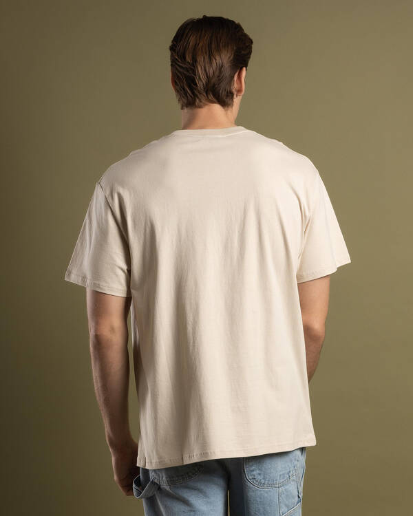 Oval Dot Chest T-Shirt