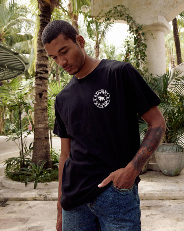 Signature Bull Relaxed T-Shirt