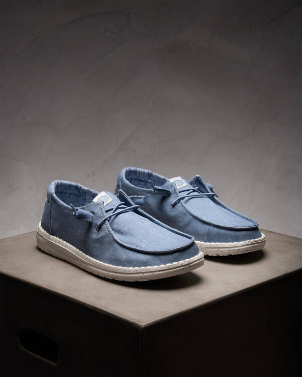 Wendy Stretch Canvas Shoes