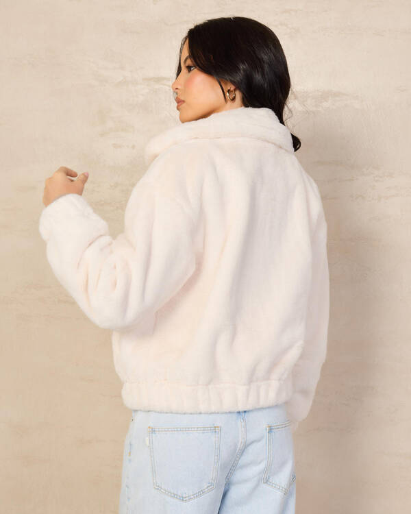 Kick On Faux Fur Jacket