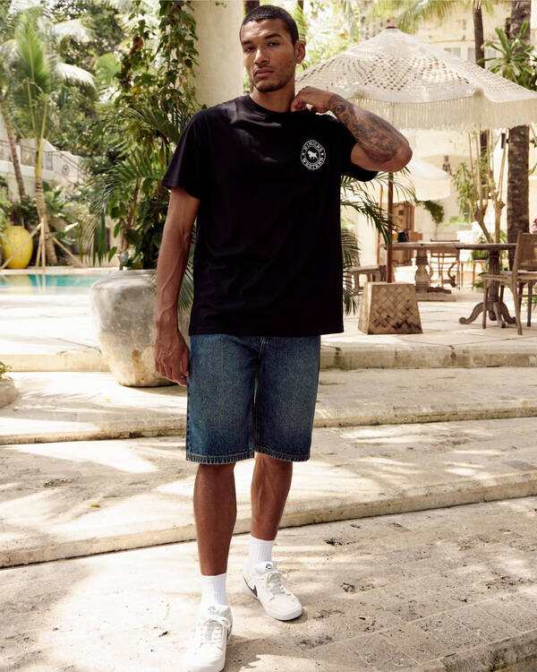 Contact Walk Shorts