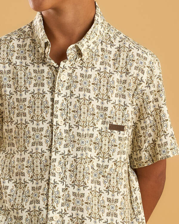 Retain Short Sleeve Shirt