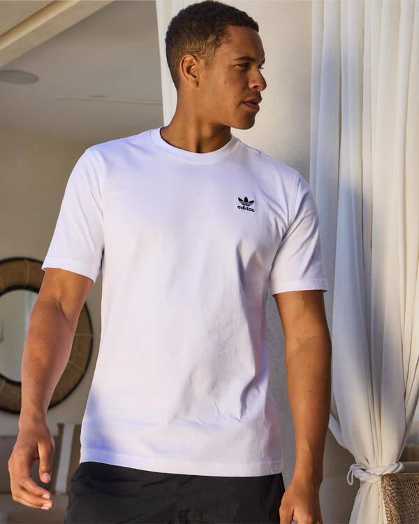 Trefoil Essential T-Shirt