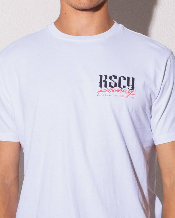 Twisted Standard T-Shirt