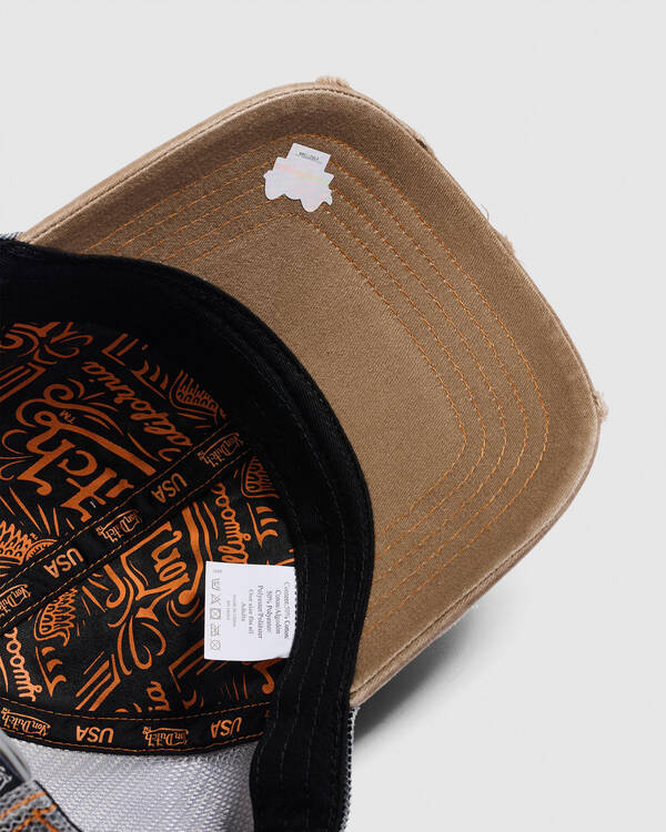 Contrast Distressed Trucker Cap